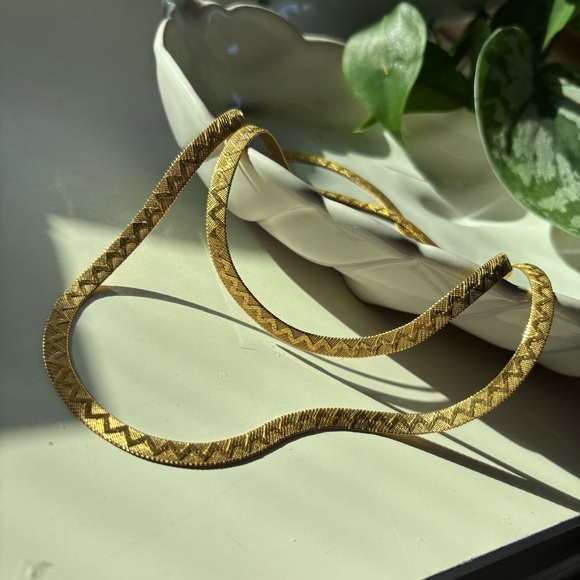 Napier Vintage Long Necklace - Picture 11 of 11